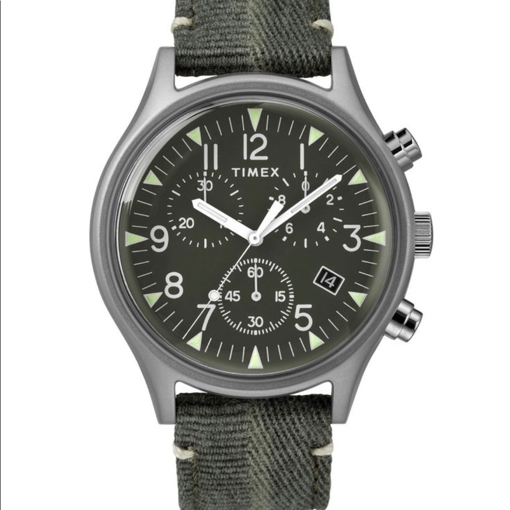 TIMEX x TODD SNYDER NEW YORK / TIMEX MK1 STEEL MENS SPORT WATCH IN OLIVE
